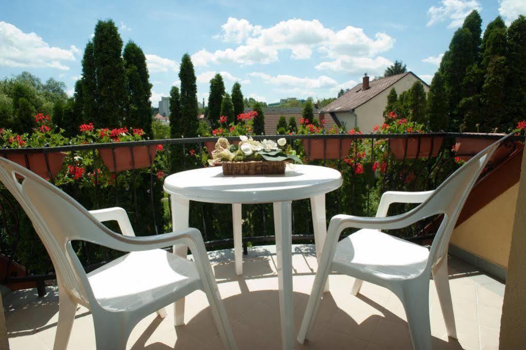 Heviz Apartman Hévíz Екстериор снимка